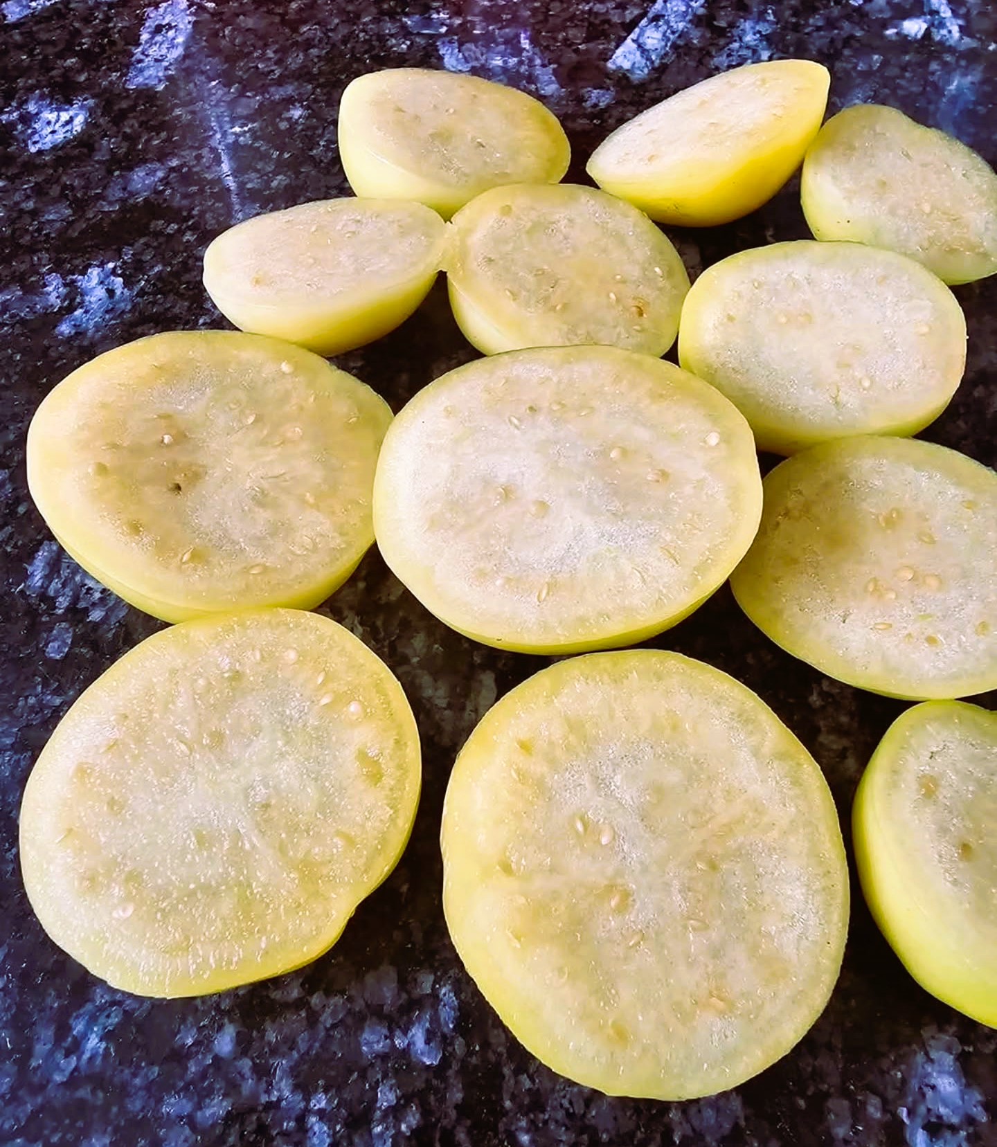 Amarylla Tomatillo - Image 2